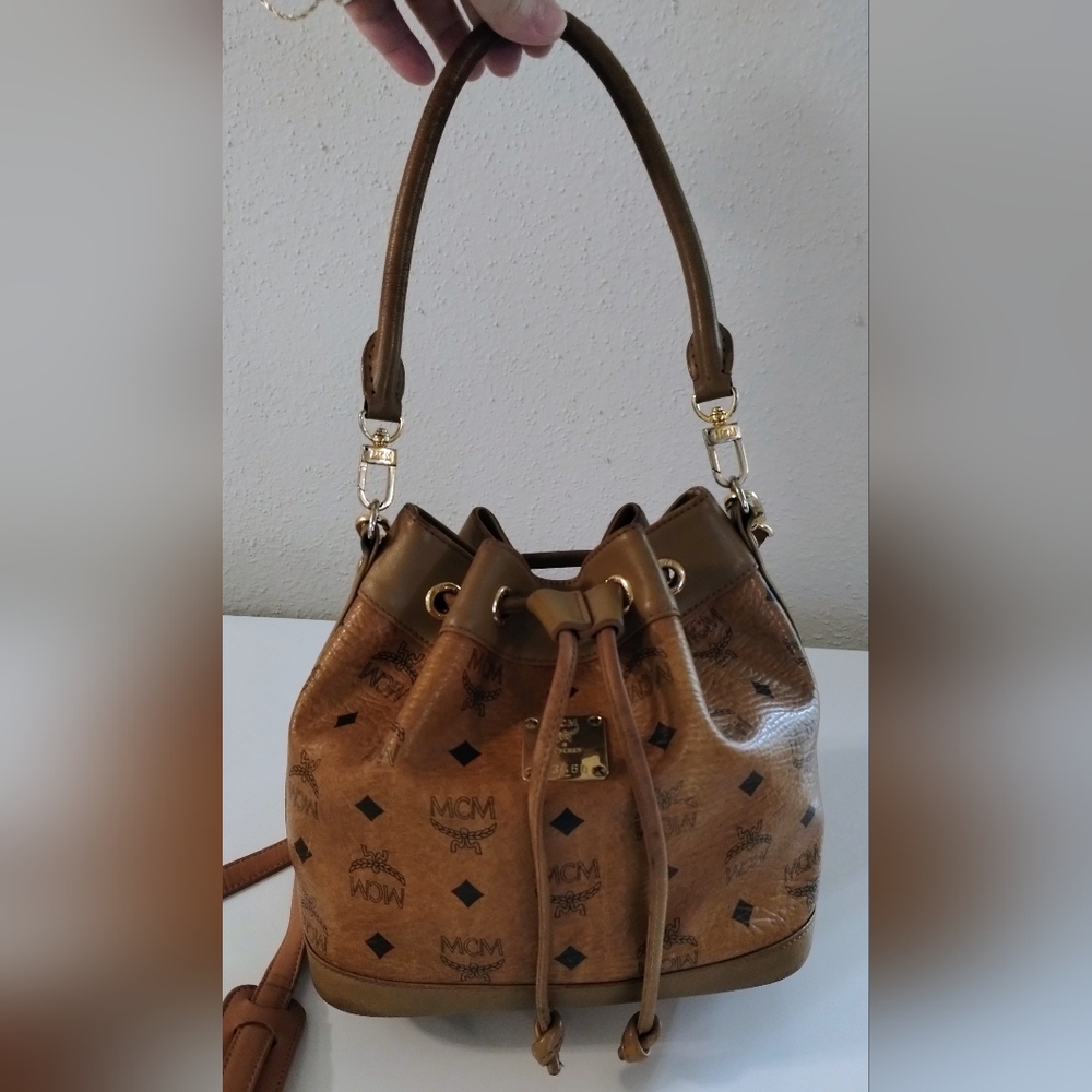 MCM Cognac Logo Drawstring Bucket Bag with Gold Hardware - Picture 4 of 12